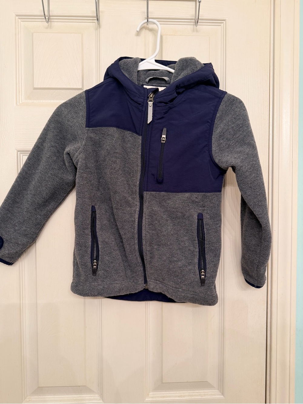 Hanna Andersson Gray and Navy Hooded Fleece Jacket